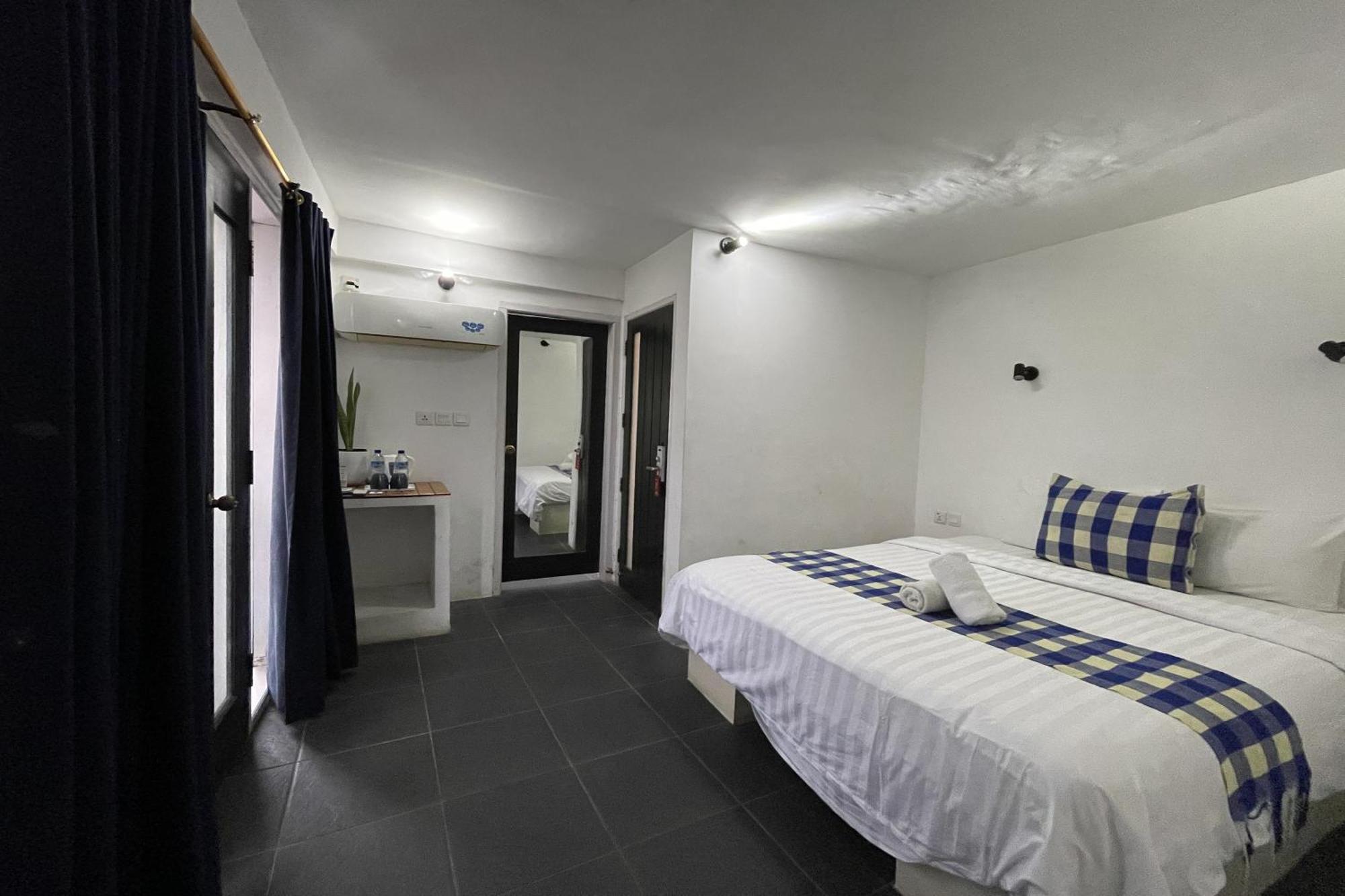 Taman Unique Hotel Senggigi Luaran gambar