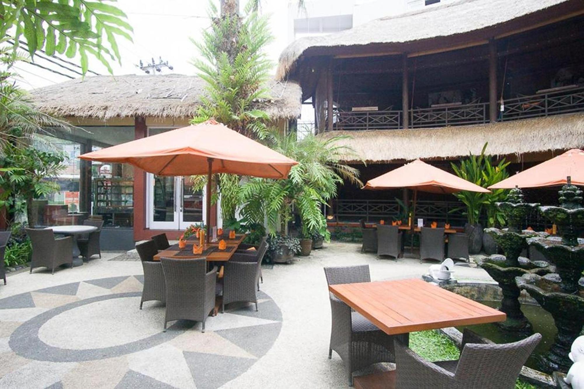 Taman Unique Hotel Senggigi Luaran gambar