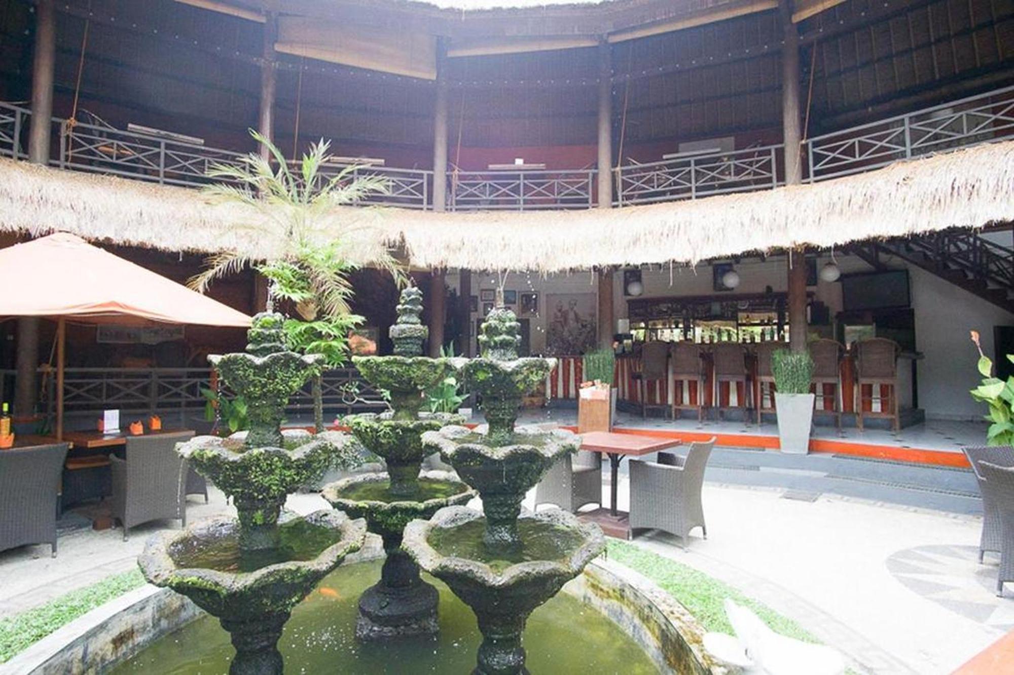 Taman Unique Hotel Senggigi Luaran gambar